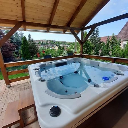 Flamingo Vendeghaz Bed & Breakfast Eger Exterior foto