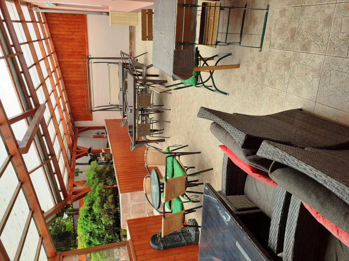Flamingo Vendeghaz Bed & Breakfast Eger Exterior foto