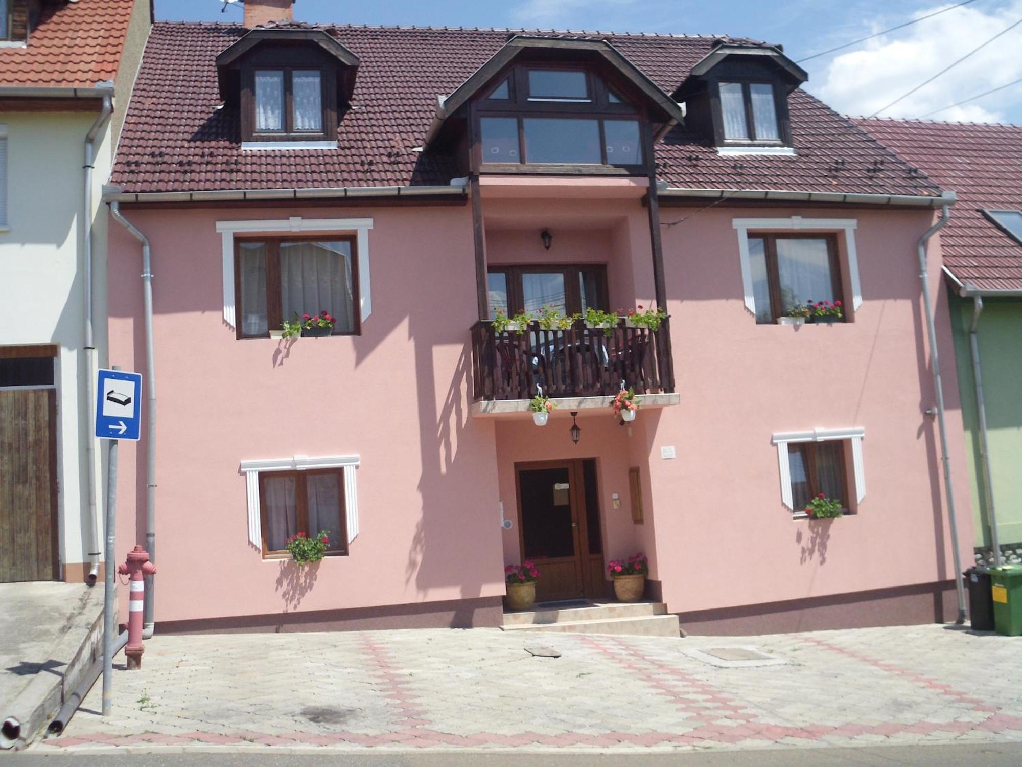 Flamingo Vendeghaz Bed & Breakfast Eger Exterior foto