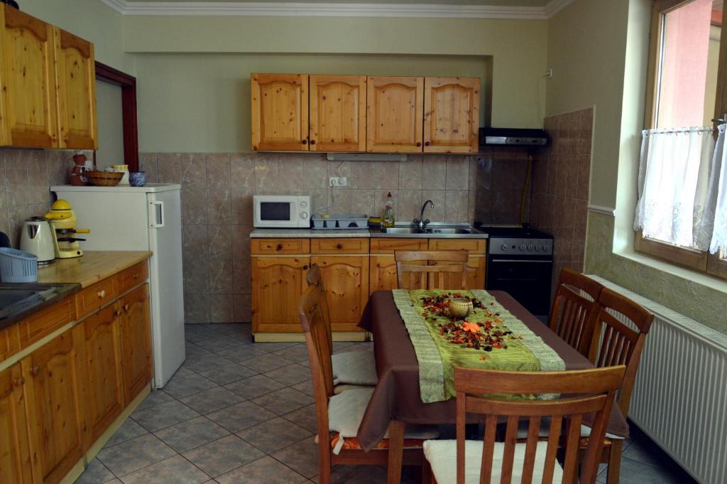 Flamingo Vendeghaz Bed & Breakfast Eger Exterior foto