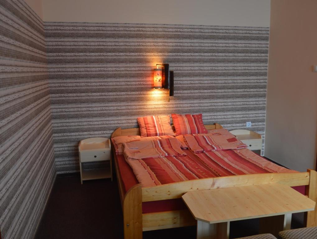Flamingo Vendeghaz Bed & Breakfast Eger Exterior foto